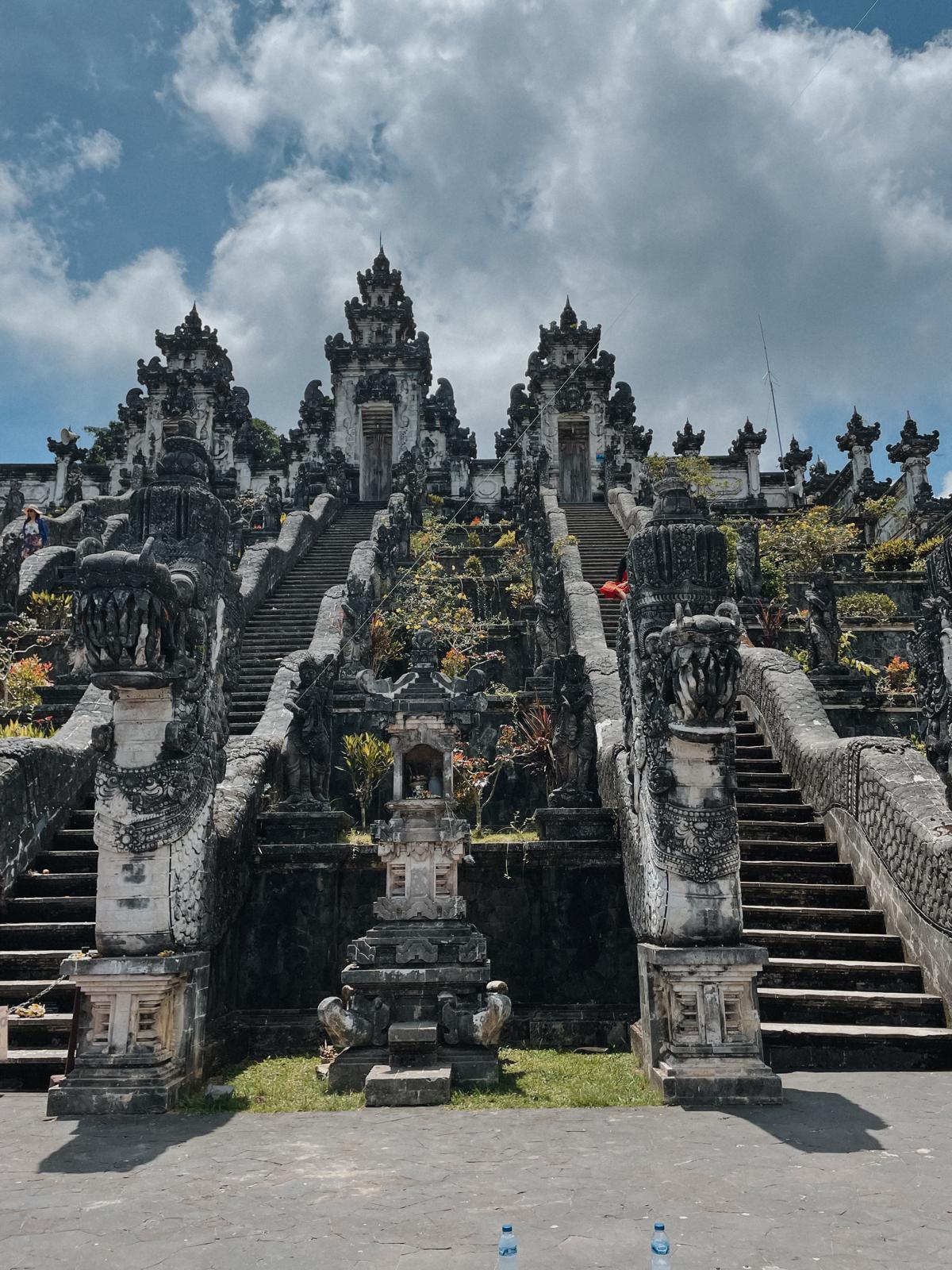 Pura Lempuyang Tempel