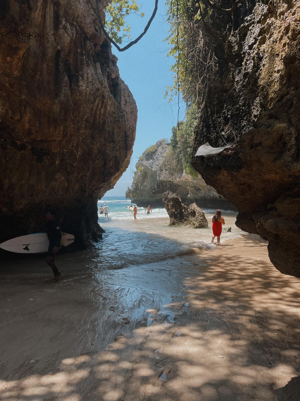 Suluban Beach