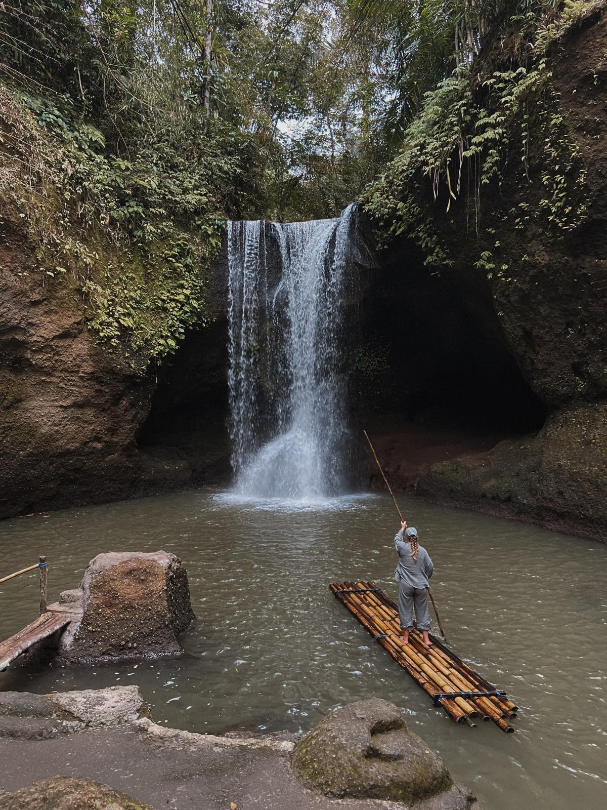 Suwat Wasserfall