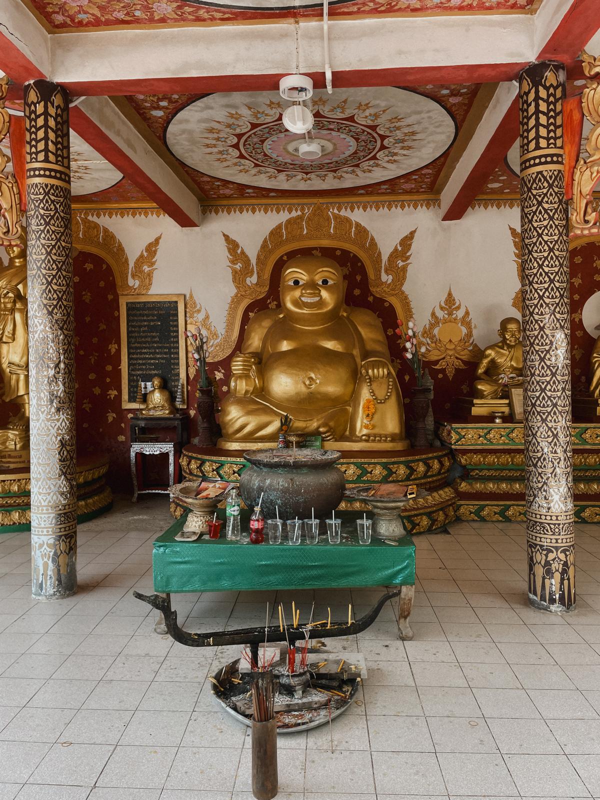 Wat Phra Yai